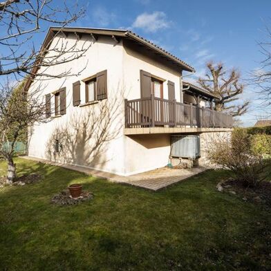 Maison 6 pièces 234300 €