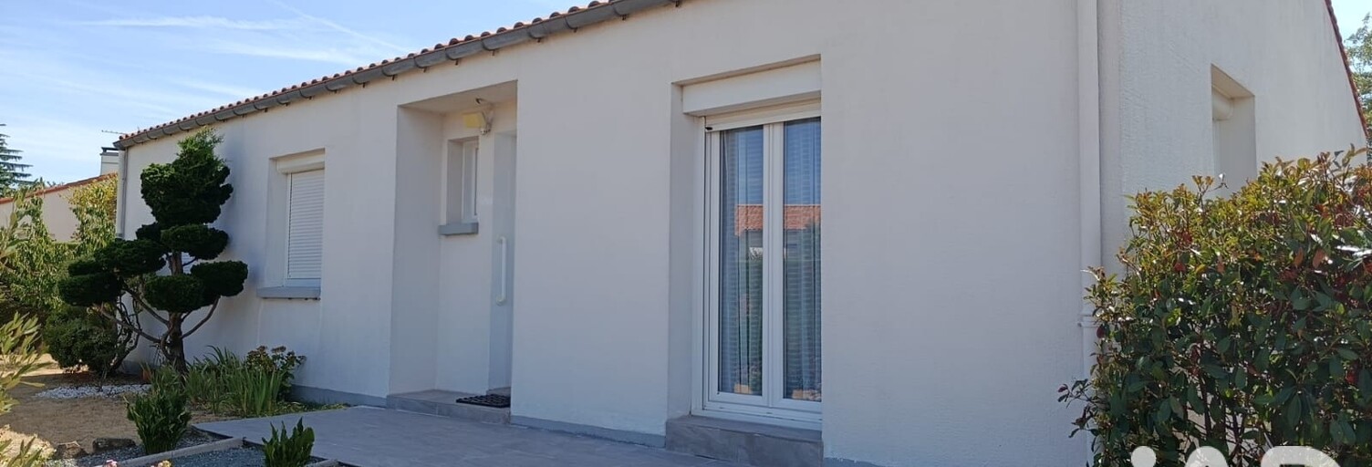 Maison 5 Pièces 95 m² à vendre à Saint-Aubin-des-Ormeaux (85130)