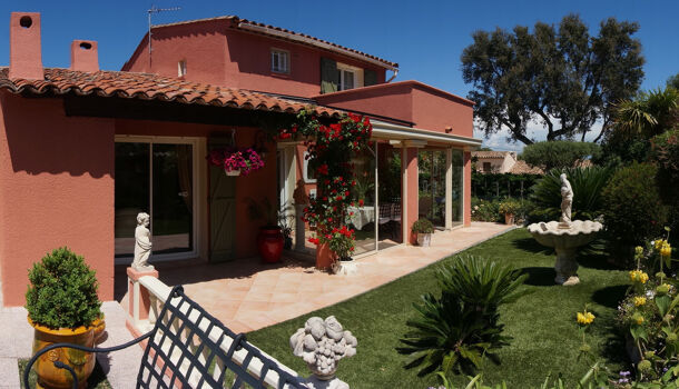 Villa / Maison 5 pièces  à vendre Saint-Aygulf 83370