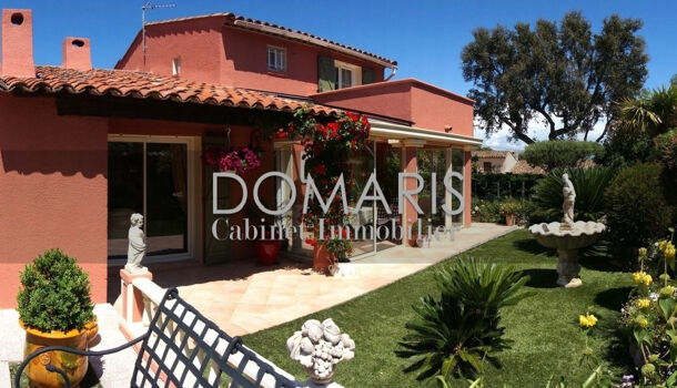 Villa / Maison 5 pièces  à vendre Saint-Aygulf 83370