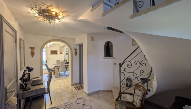 Villa / Maison 5 pièces  à vendre Saint-Aygulf 83370