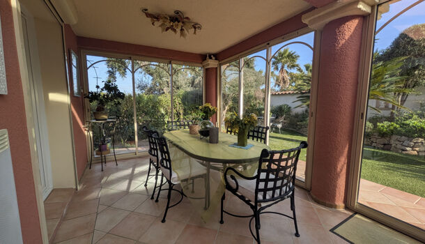 Villa / Maison 5 pièces  à vendre Saint-Aygulf 83370