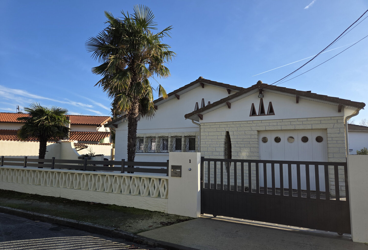 MAISON 3 PIECES - 87 m2 - SAUJON - PRIX DE VENTE 279 840€ HAI — photo 1