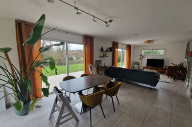 Maison 5 pièces 2200 €