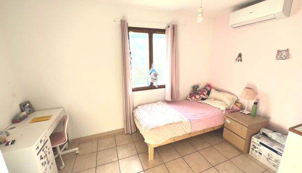 Villa / Maison 8 pièces  à vendre Pierrefeu-du-Var 83390