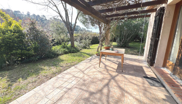 Villa / Maison 8 pièces  à vendre Pierrefeu-du-Var 83390