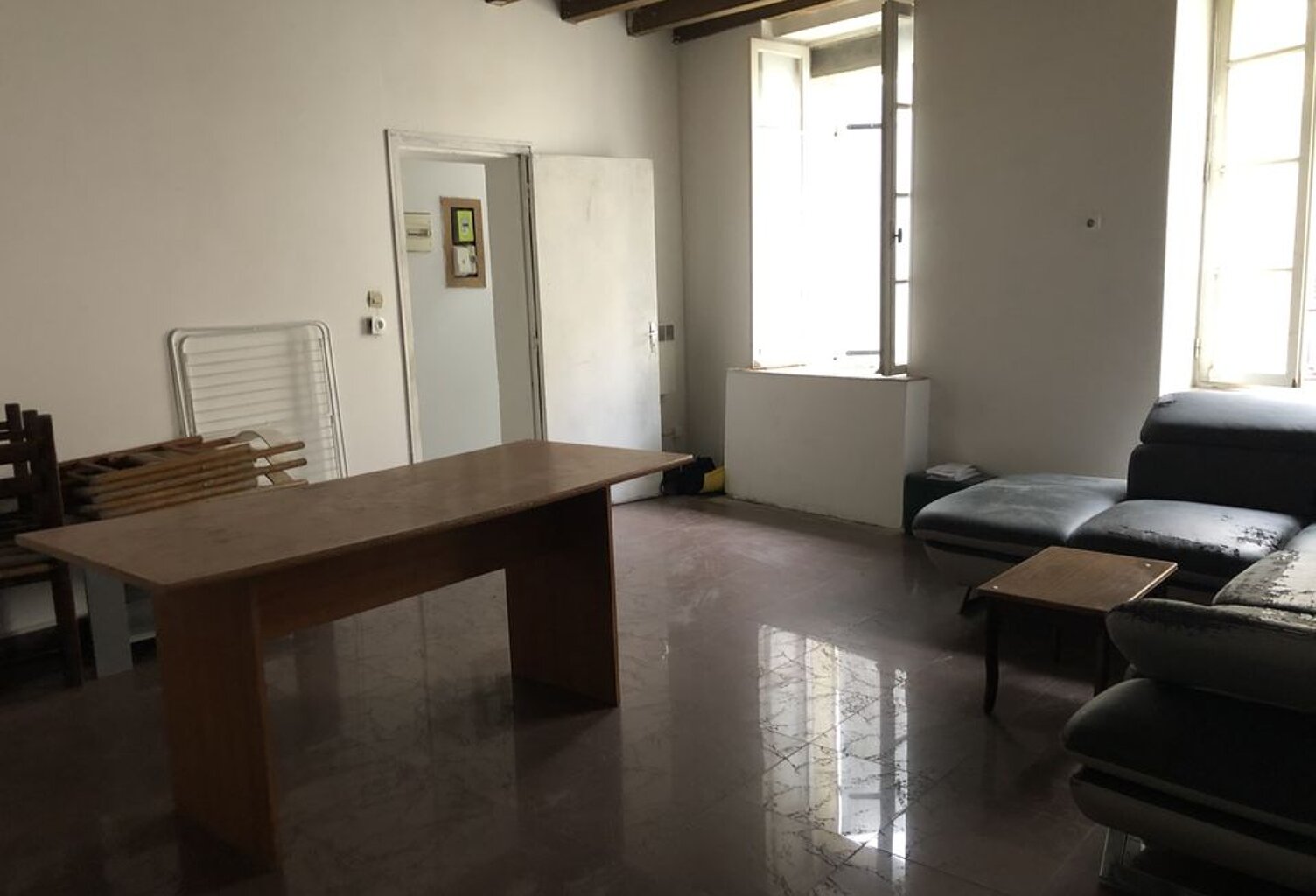 MAISON DE VILLE ST ESTEPHE,  UN ETAGE SANS COUR NI GARAGE — photo 1
