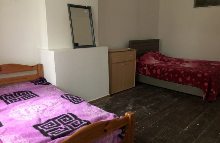 MAISON DE VILLE ST ESTEPHE,  UN ETAGE SANS COUR NI GARAGE — photo 4