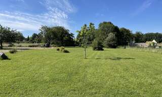 Terrain  1942 m² à vendre à Randan (63310)