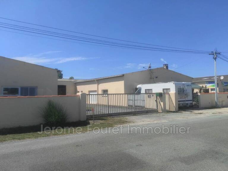 Locaux commerciaux — photo 1