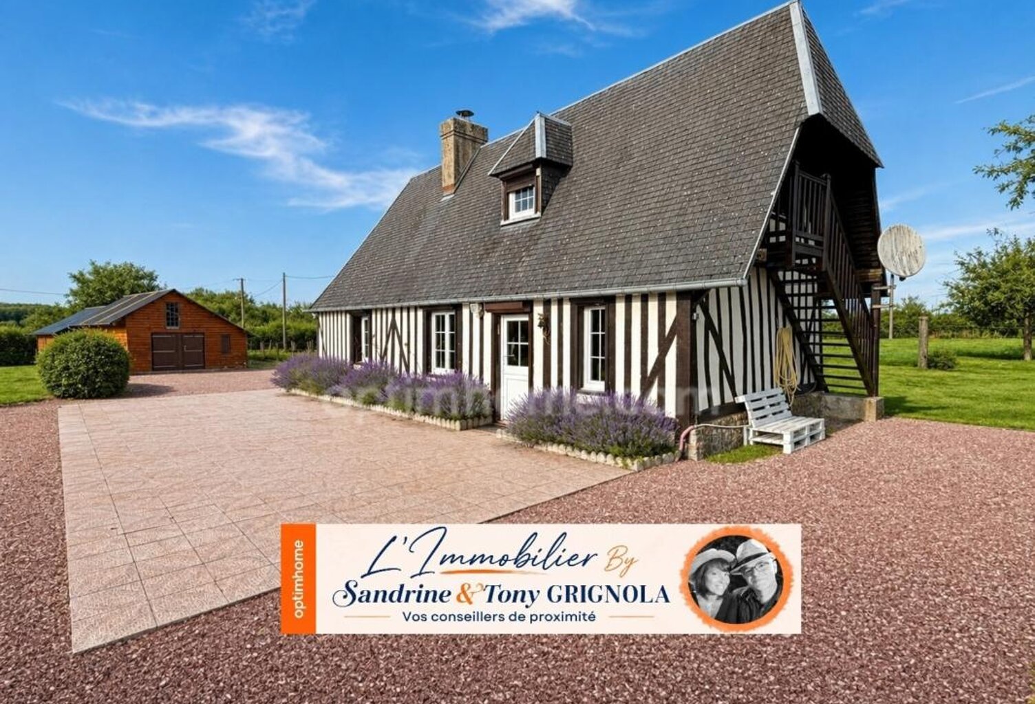 Maison à colombages – Dépendances – Terrain de 7 350 m² – CORDEBUGLE (14100) — photo 1