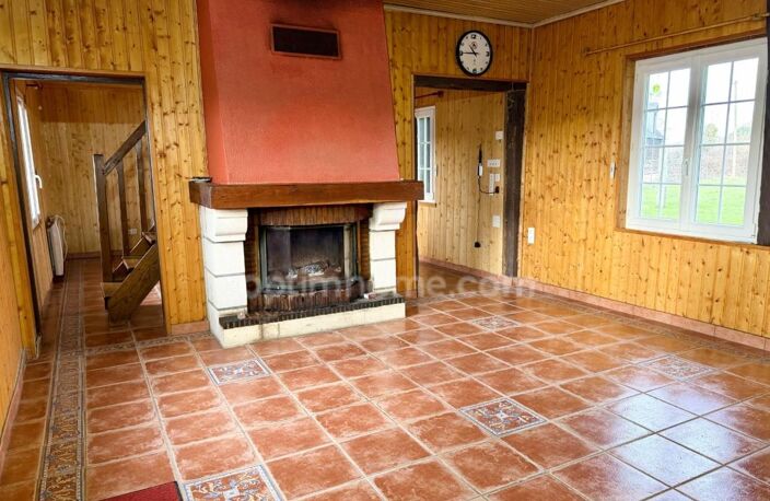 Maison à colombages – Dépendances – Terrain de 7 350 m² – CORDEBUGLE (14100) — photo 4