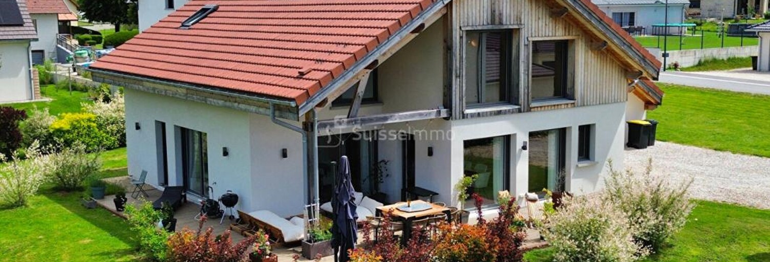 Maison 7 Pièces 185 m² à vendre à L'Hôpital-du-Grosbois (25620)