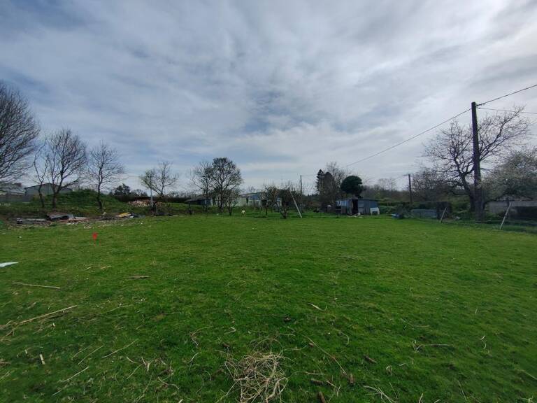 TERRAIN CONSTRUCTIBLE 534 M² — photo 1