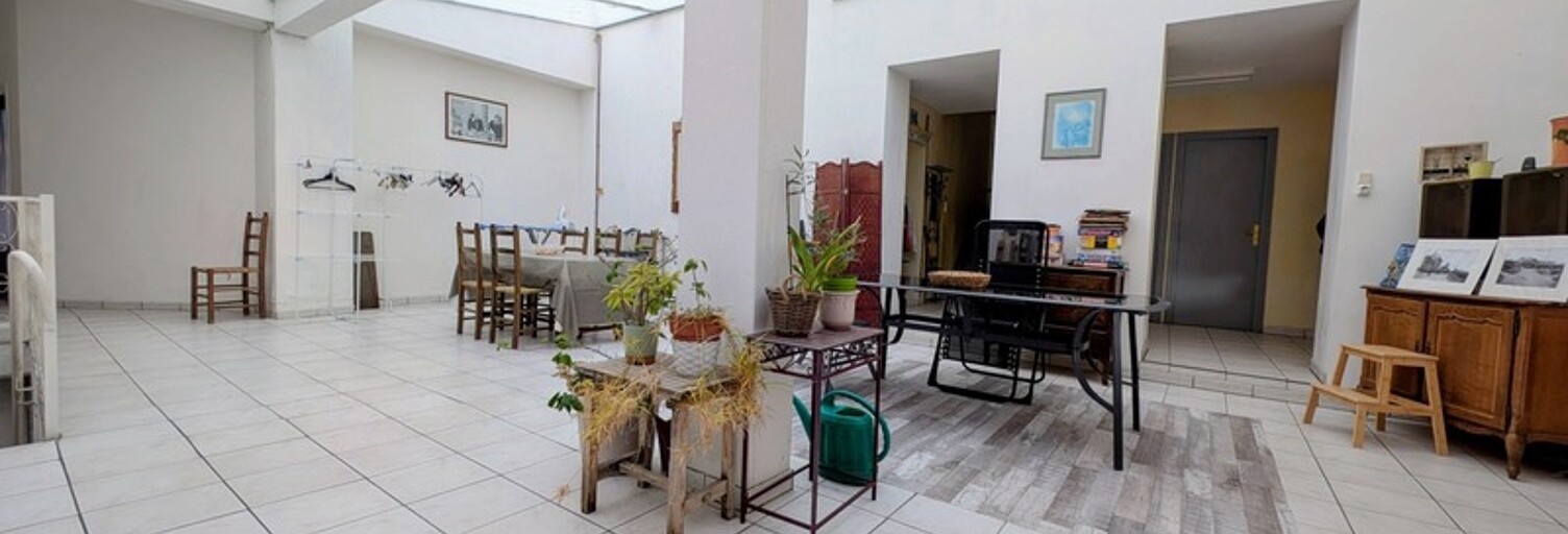 Immeuble  352 m² à vendre à Aire-sur-la-Lys (62120)