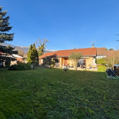 Maison 4 pièces 590000 €
