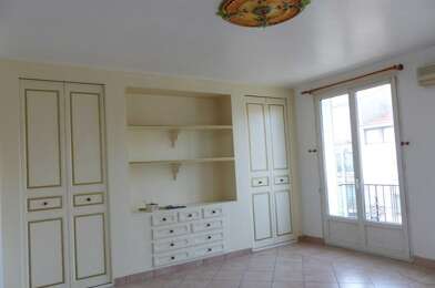 Appartement 4 pièces 930 €