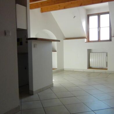 Appartement 2 pièces 640 €