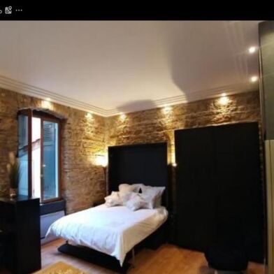 Appartement 1 pièces 830 €