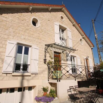 Appartement 1 pièces 580 €