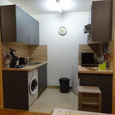 Appartement 1 pièces 740 €