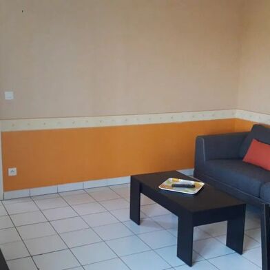 Appartement 2 pièces 865 €