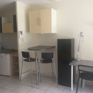 Appartement 1 pièces 650 €