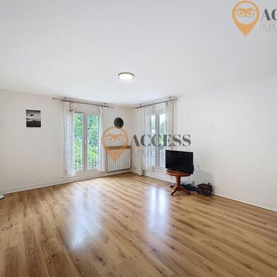 Appartement 4 pièces 239000 €