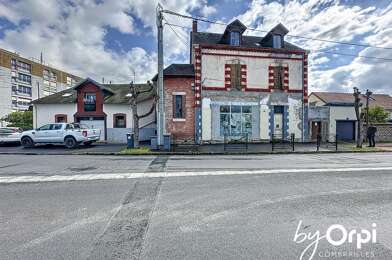 Immeuble  45200 €