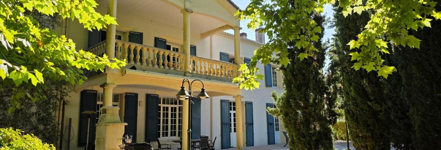 Maison 8 Pièces 586 m² à vendre à Mazerolles (40090)