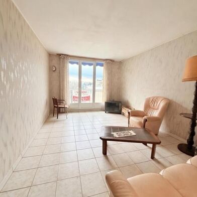 Appartement 3 pièces 174000 €