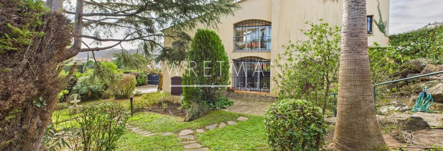 Maison 6 Pièces 192 m² à vendre à Mandelieu-la-Napoule (06210)