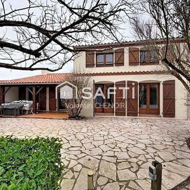 Maison 6 pièces 499000 €