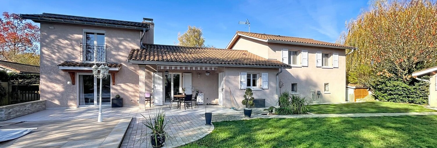 Maison 7 Pièces 182 m² à vendre à Dompierre-sur-Chalaronne (01400)