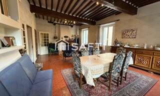 Maison 10 Pièces 242 m² à vendre à Cabasse (83340)