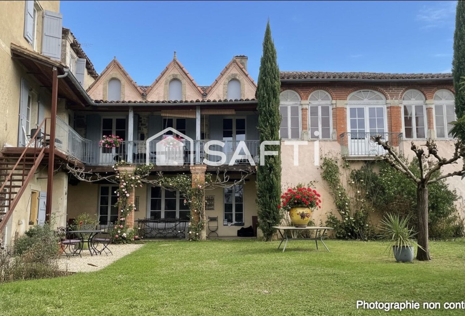 Grande maison de charme 500 m² à Mézin (47170) — photo 1