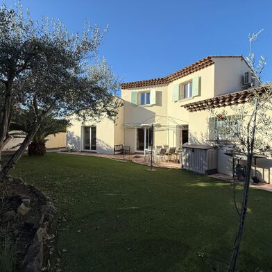 Maison 6 pièces 677000 €