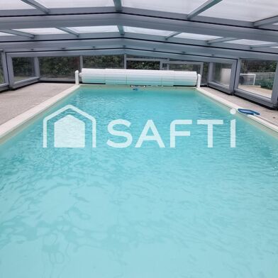 Maison 8 pièces 374500 €