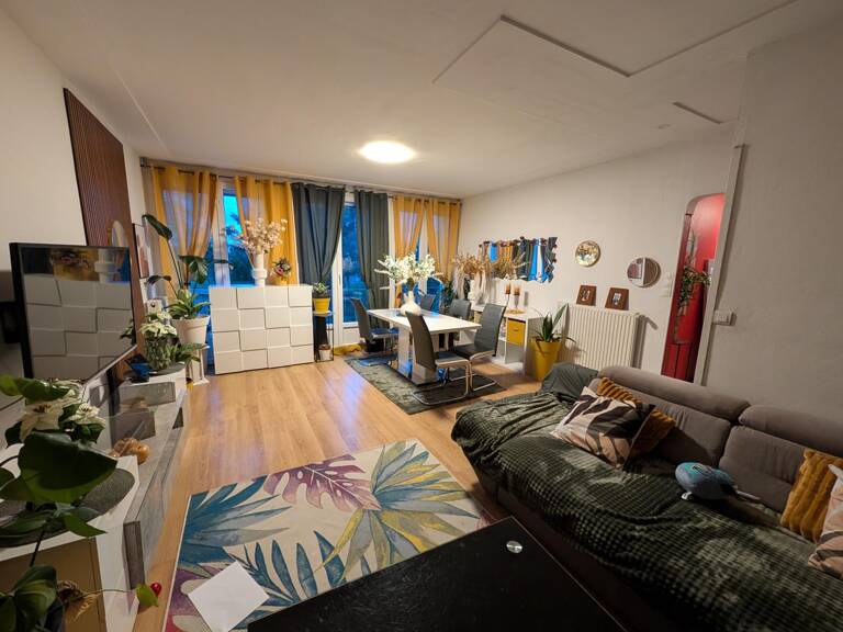 maison familiale sur deux niveaux de 7 pièces 5 chambres, grand jardin — photo 1