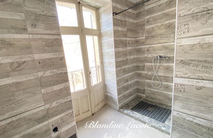 Maison de bourg à finir de rénover — photo 3