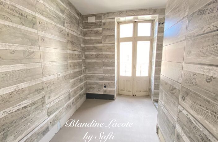 Maison de bourg à finir de rénover — photo 4