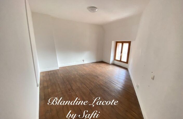 Maison de bourg à finir de rénover — photo 5