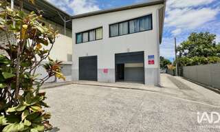 Commerce  40 m² à louer à Saint-Louis (97421)