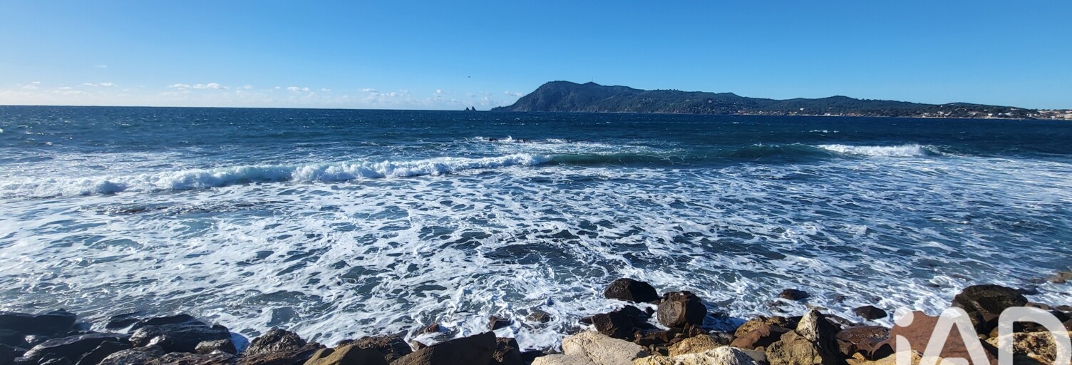 Appartement 1 Pièce 24 m² à vendre à Saint-Mandrier-sur-Mer (83430)