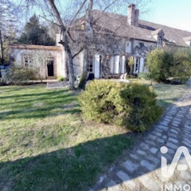 Maison 9 pièces 393600 €