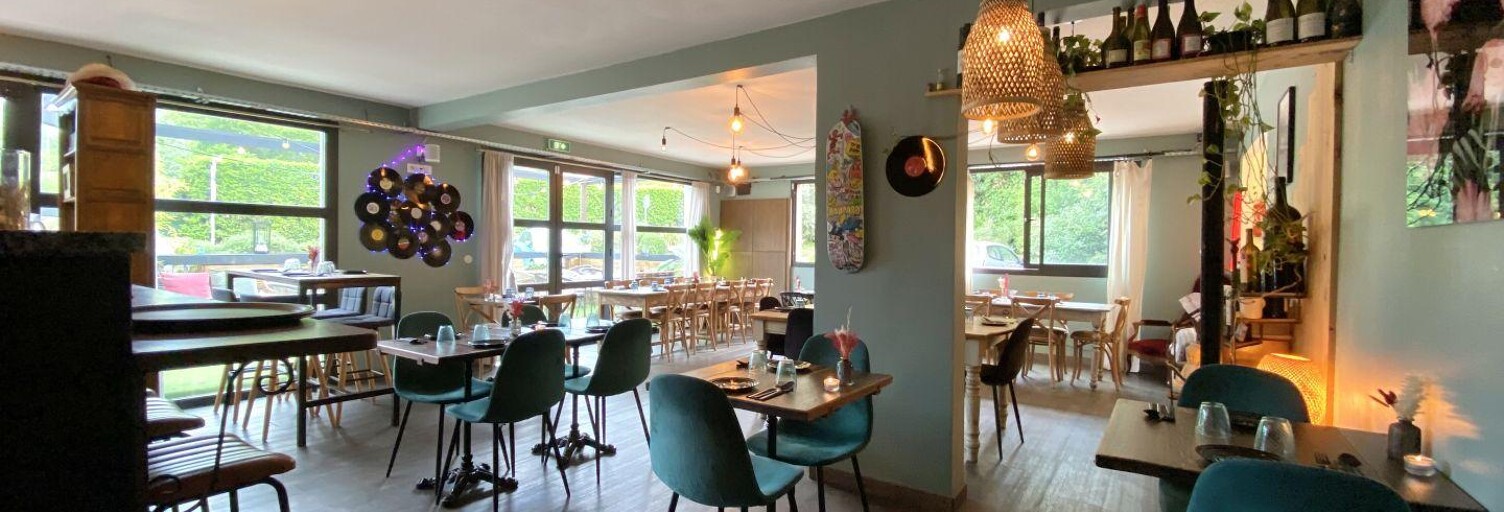 Commerce  90 m² à vendre à Le Rouret (06650)