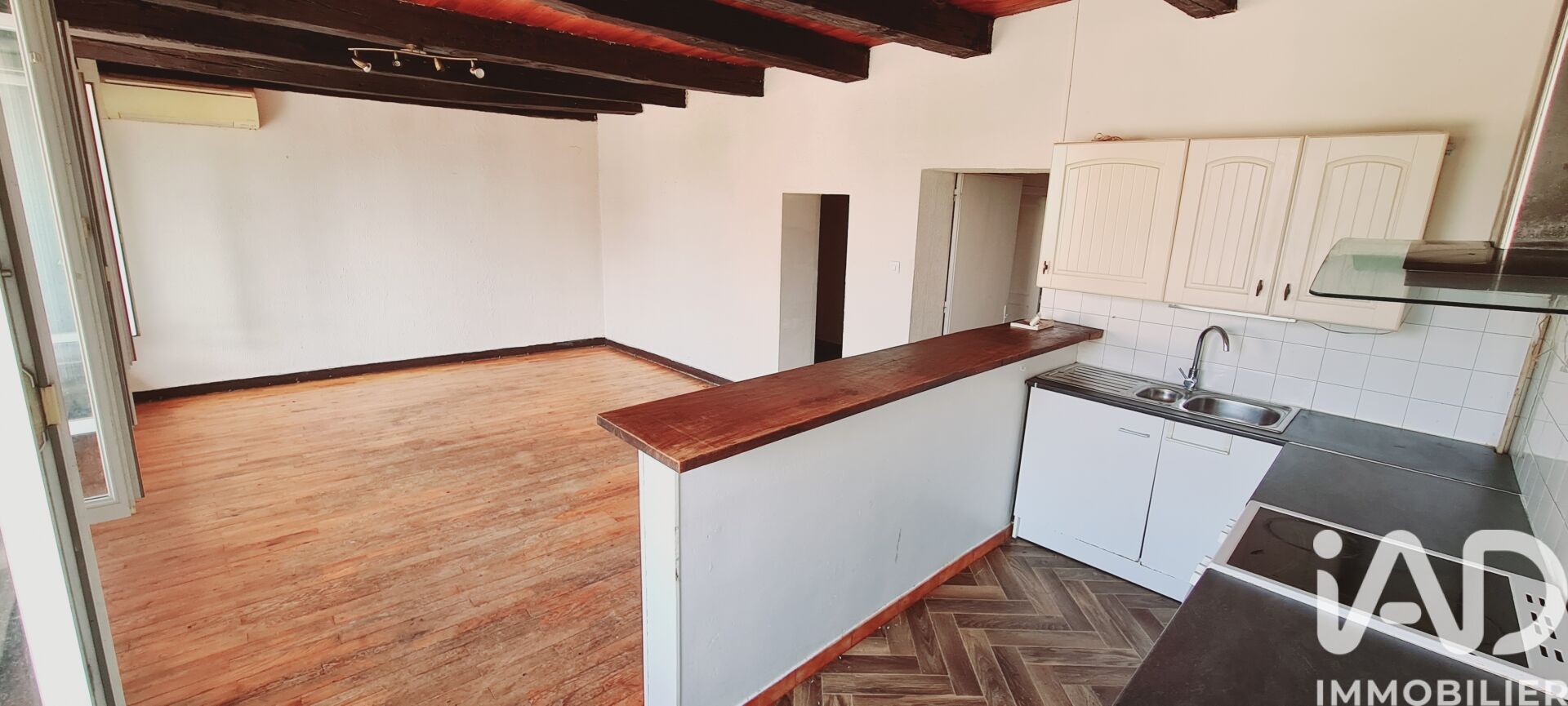 Realville - 147m² - 8p. - 5ch.