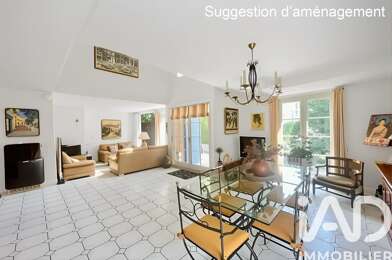 Maison 8 pièces 749000 €