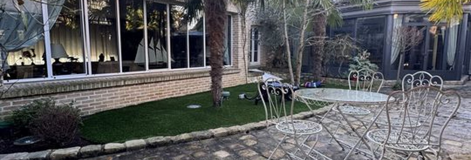 Maison 15 Pièces 710 m² à vendre à Boutervilliers (91150)