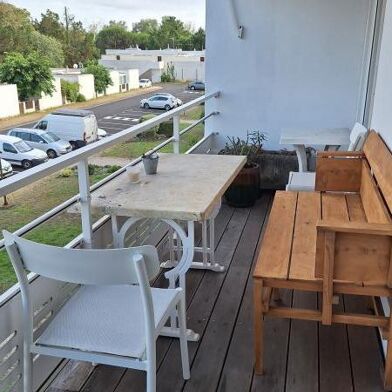 Appartement 4 pièces 1050 €